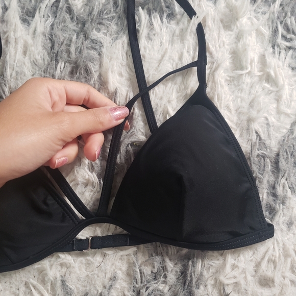 Forever 21 Black bikini top xs - Picture 2 of 4